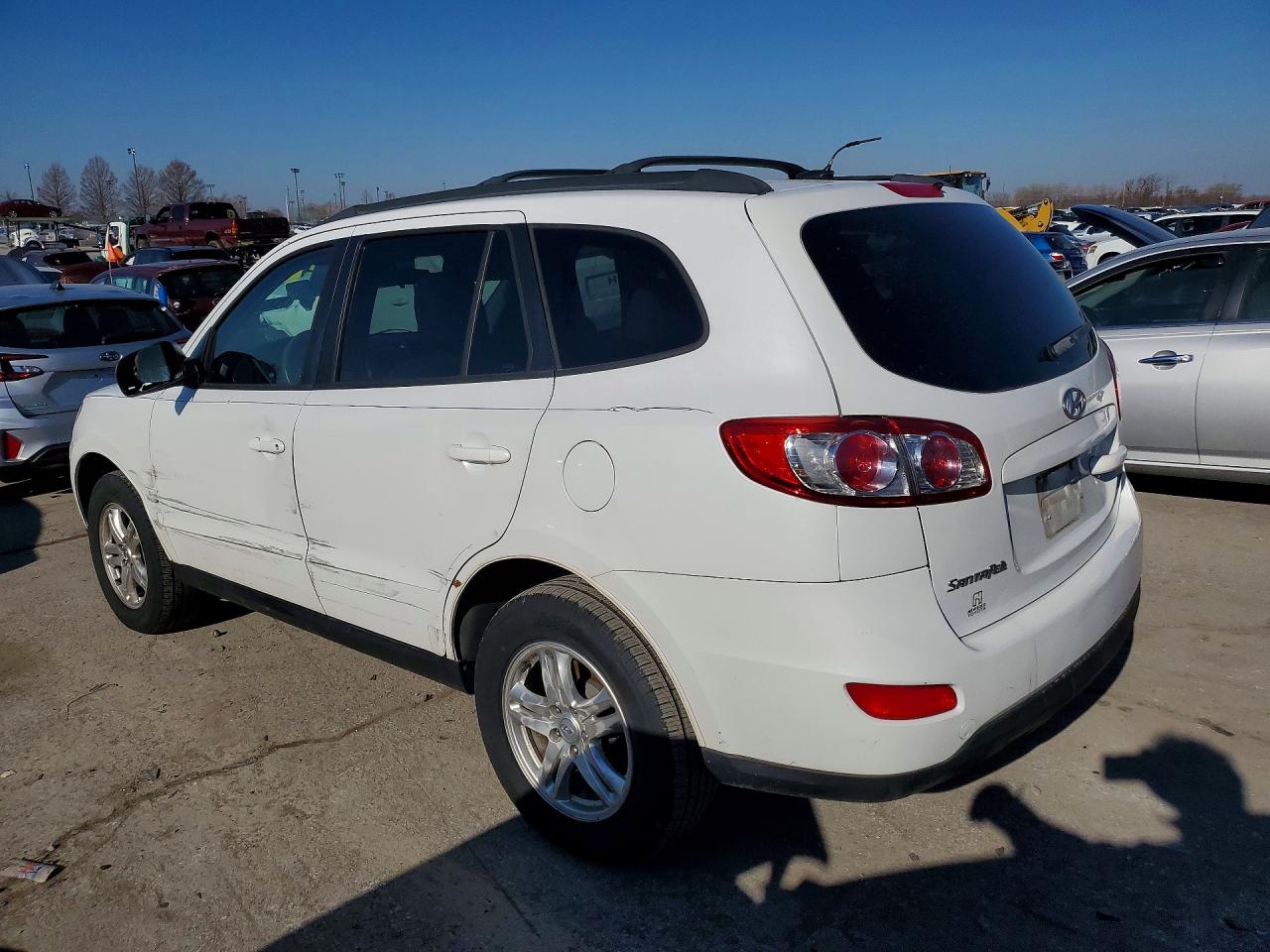 2012 HYUNDAI SANTA FE GLS photo 3