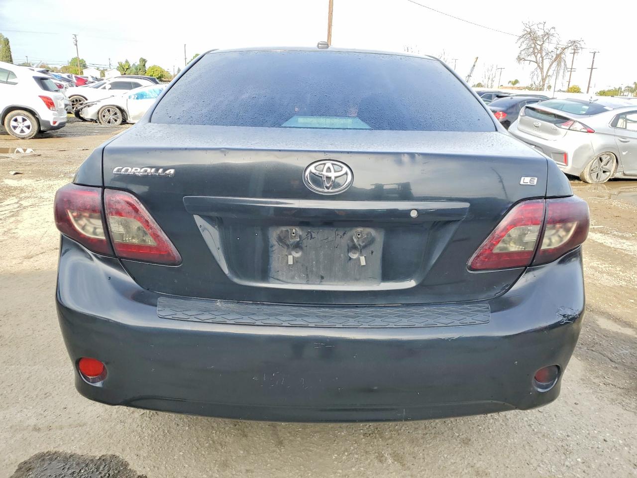 2010 TOYOTA COROLLA LE photo 6