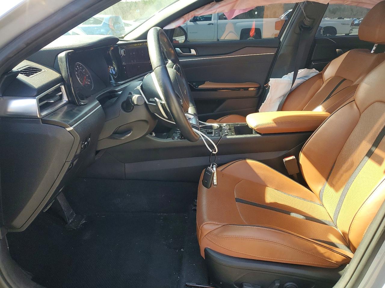 2023 KIA K5 GT photo 7