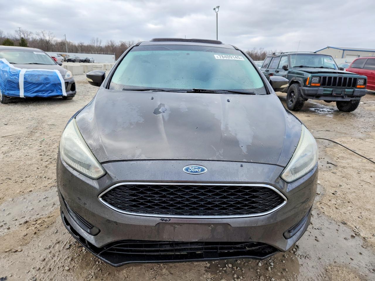 2015 FORD FOCUS SE photo 13