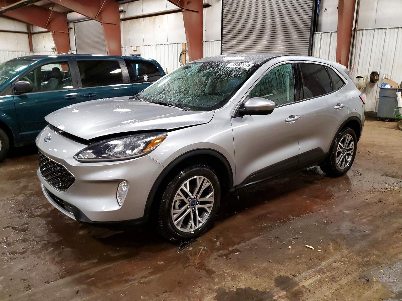 2022 FORD ESCAPE