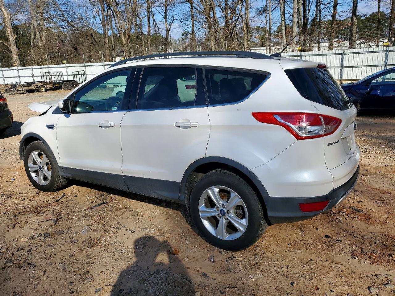 2015 FORD ESCAPE SE photo 3