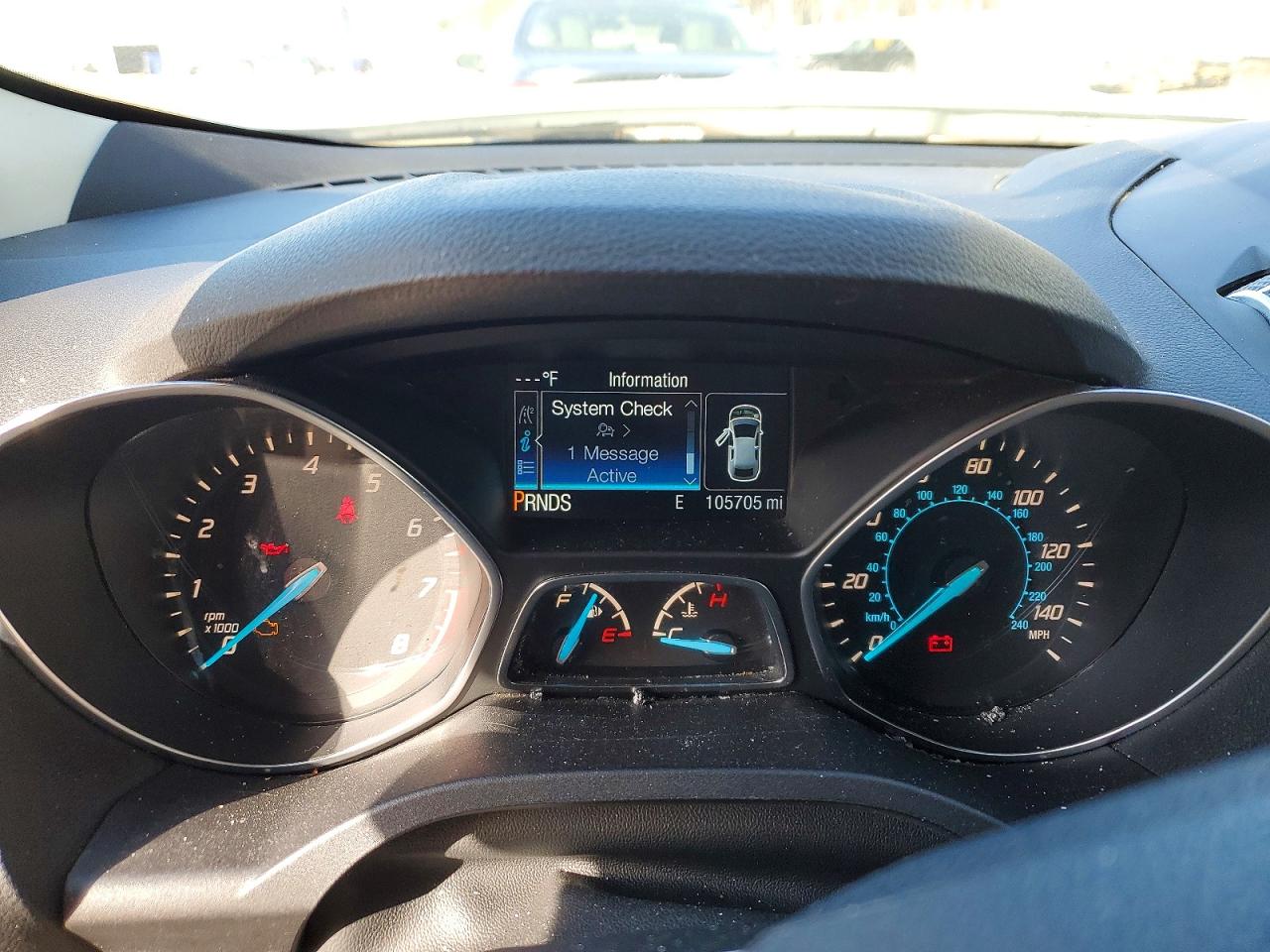 2015 FORD ESCAPE SE photo 17