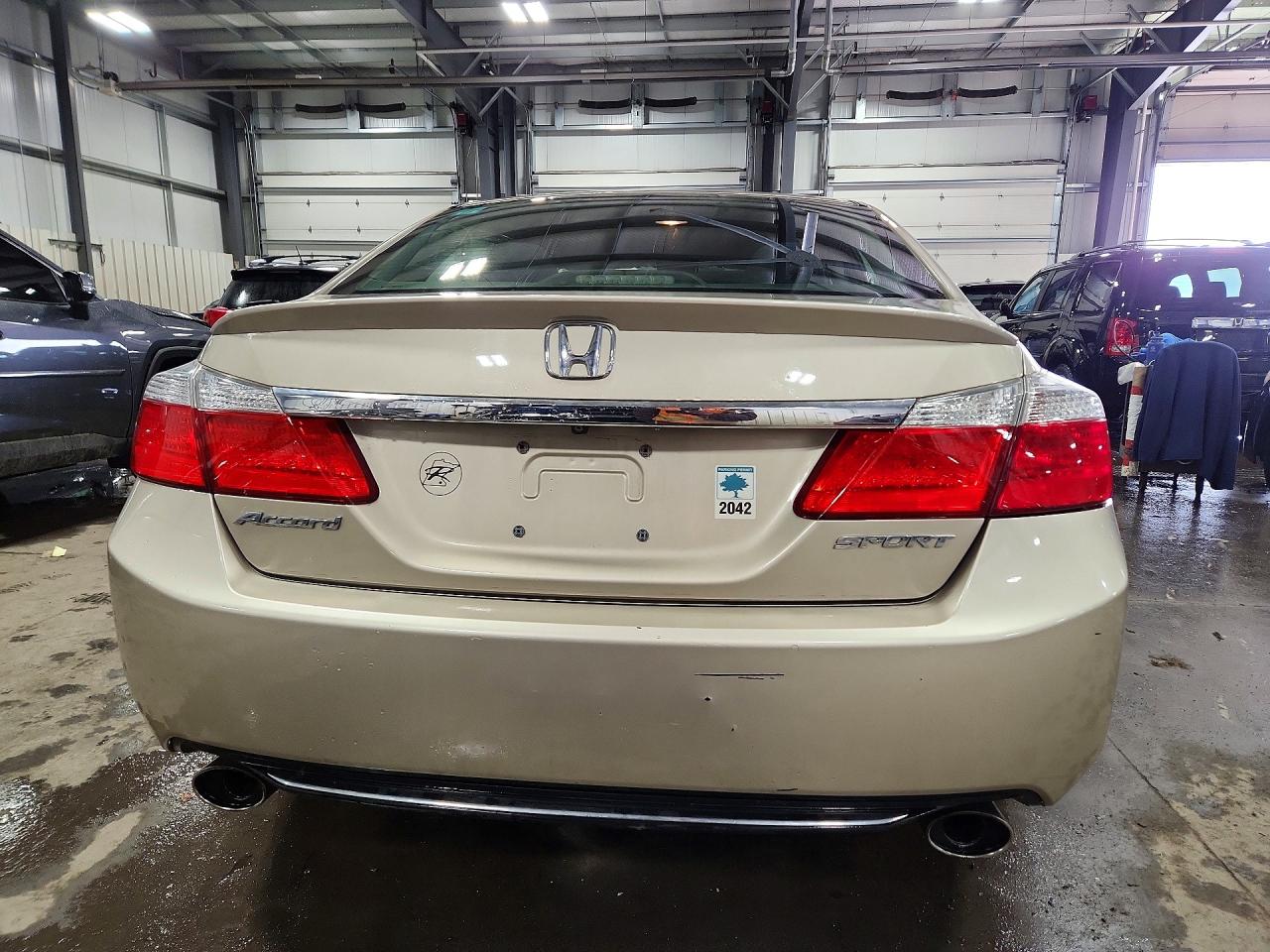 2014 HONDA ACCORD SPORT photo 11
