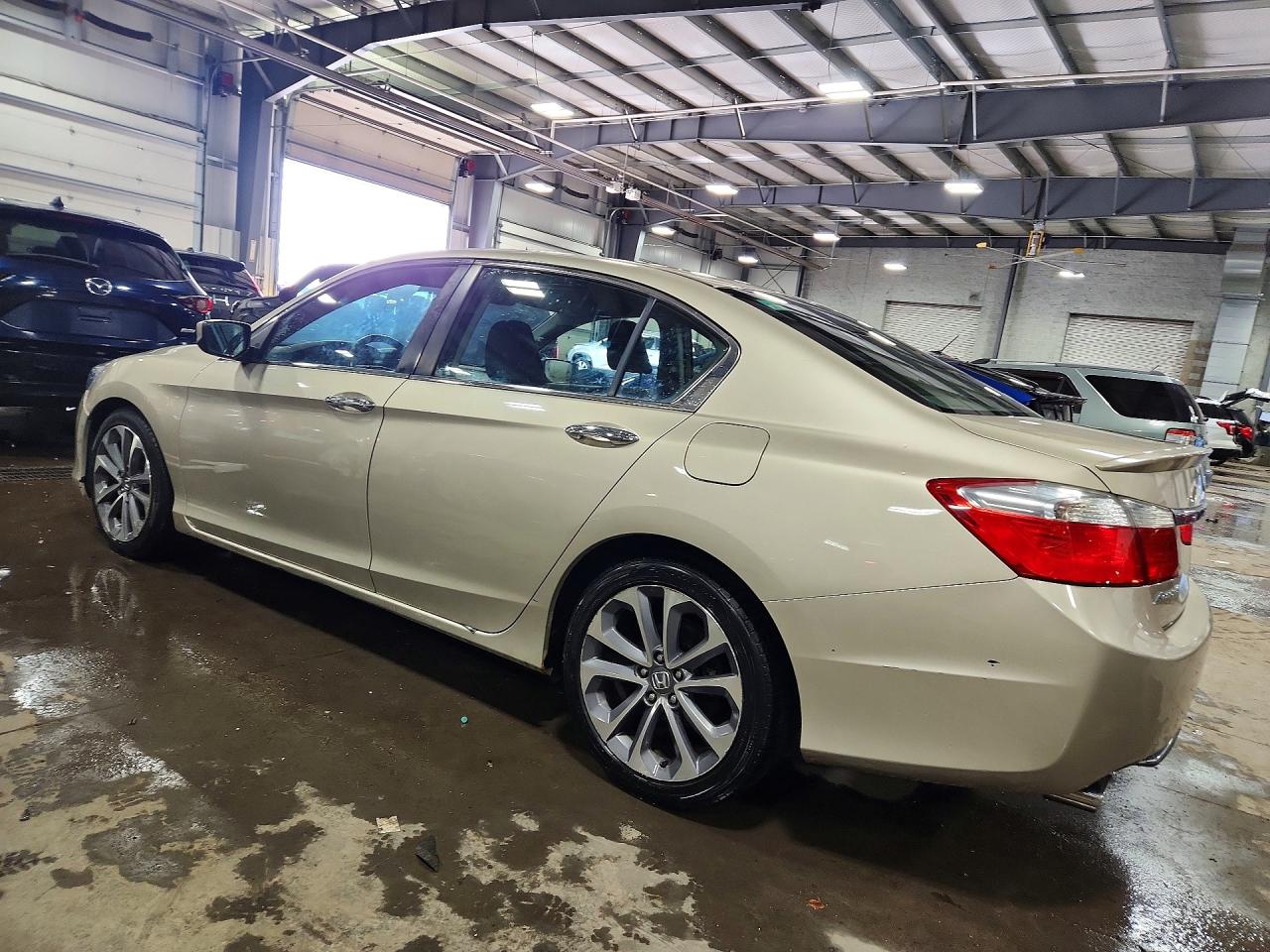 2014 HONDA ACCORD SPORT photo 3