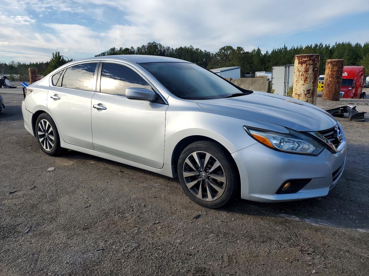 2017 NISSAN ALTIMA 2.5 photo 4
