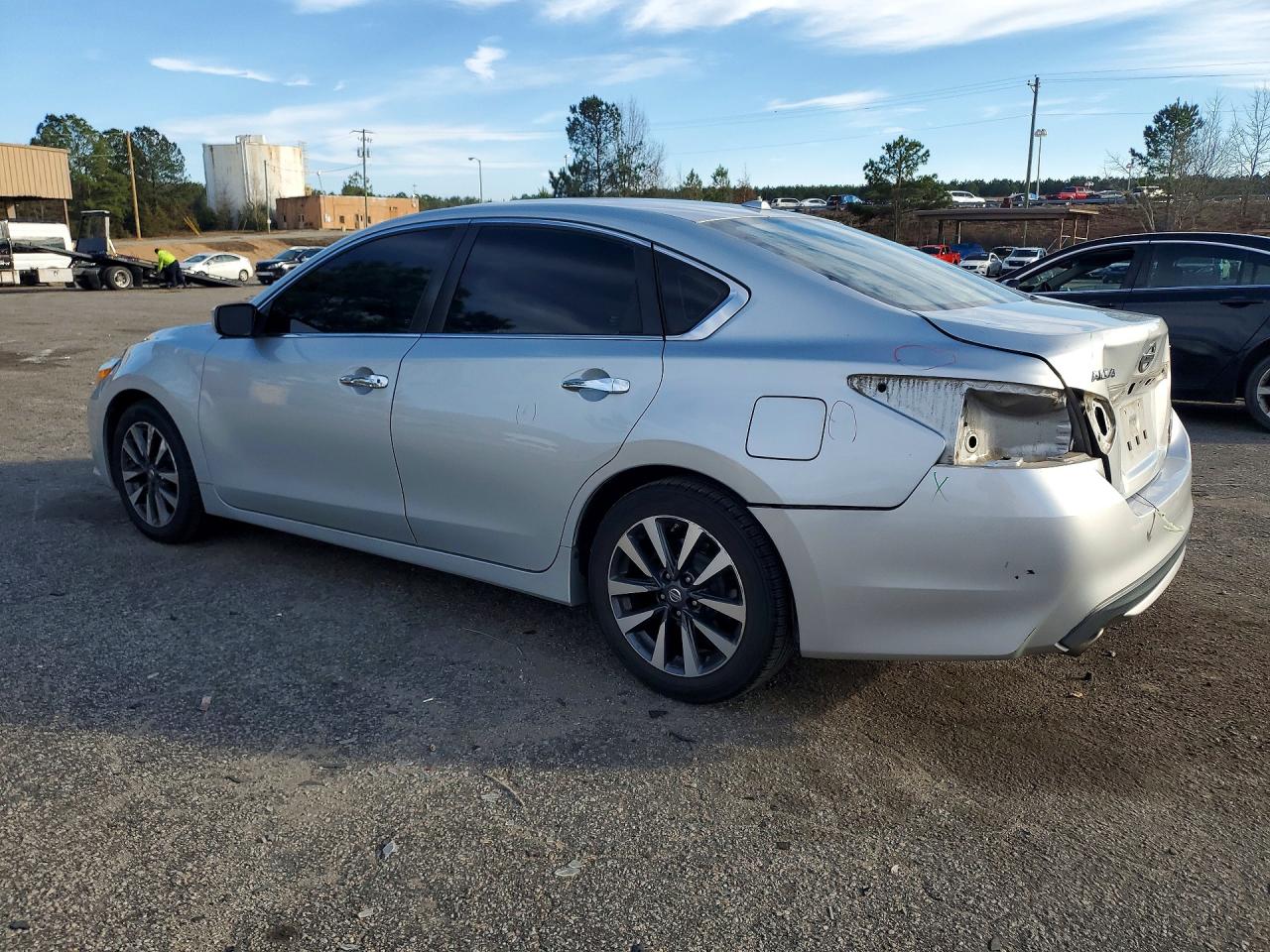2017 NISSAN ALTIMA 2.5 photo 2