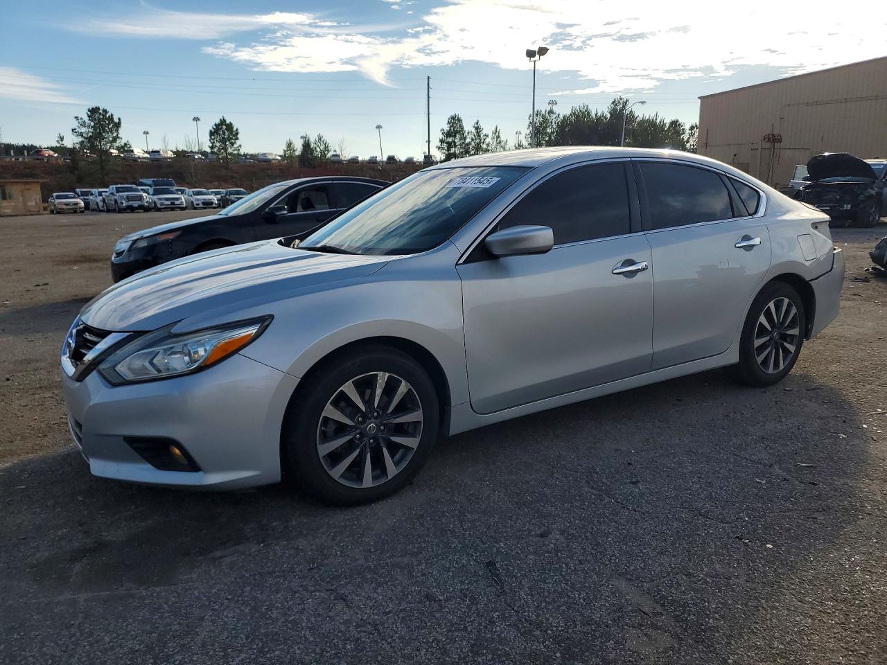 2017 NISSAN ALTIMA