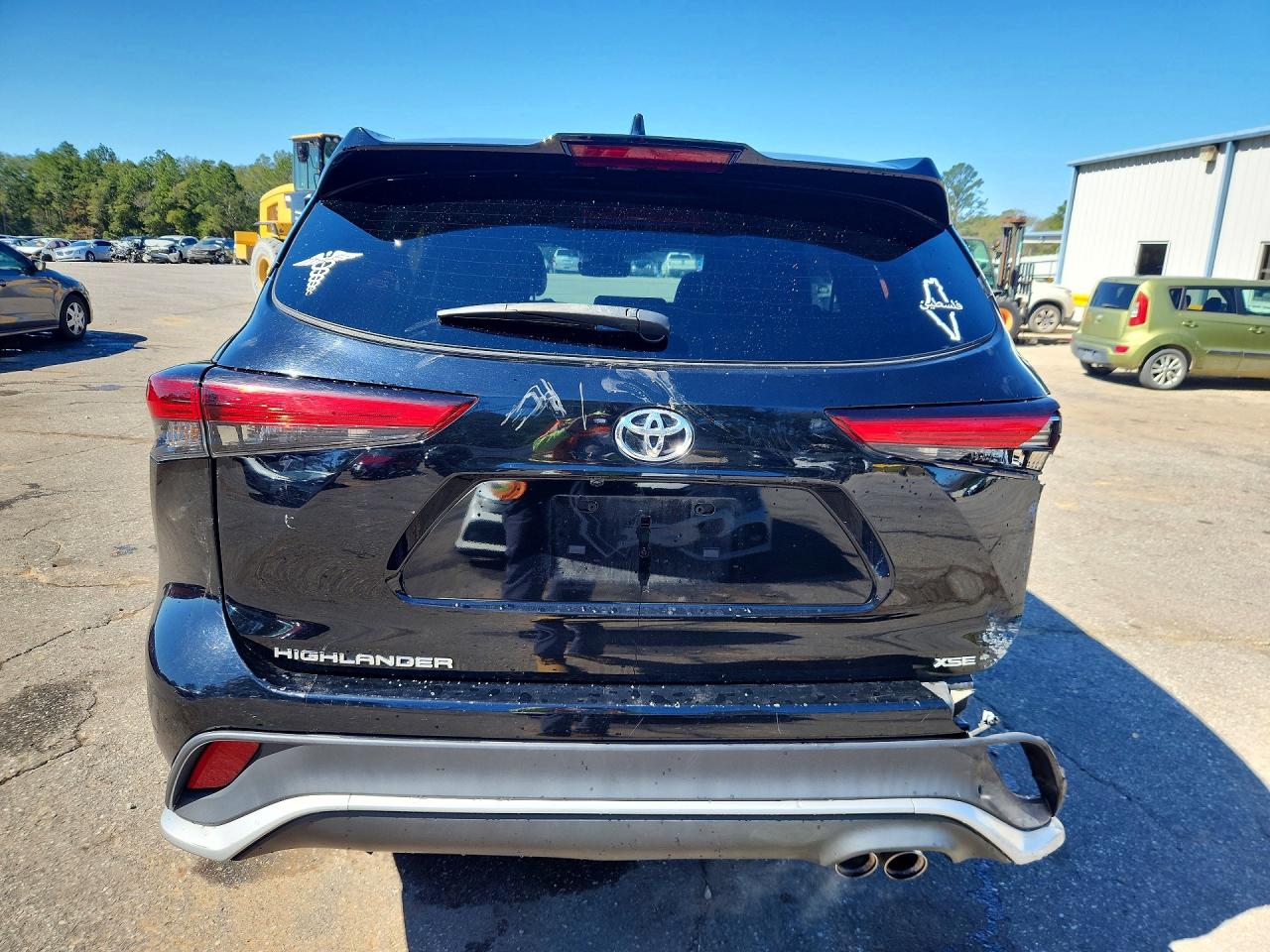 2022 TOYOTA HIGHLANDER XSE photo 6