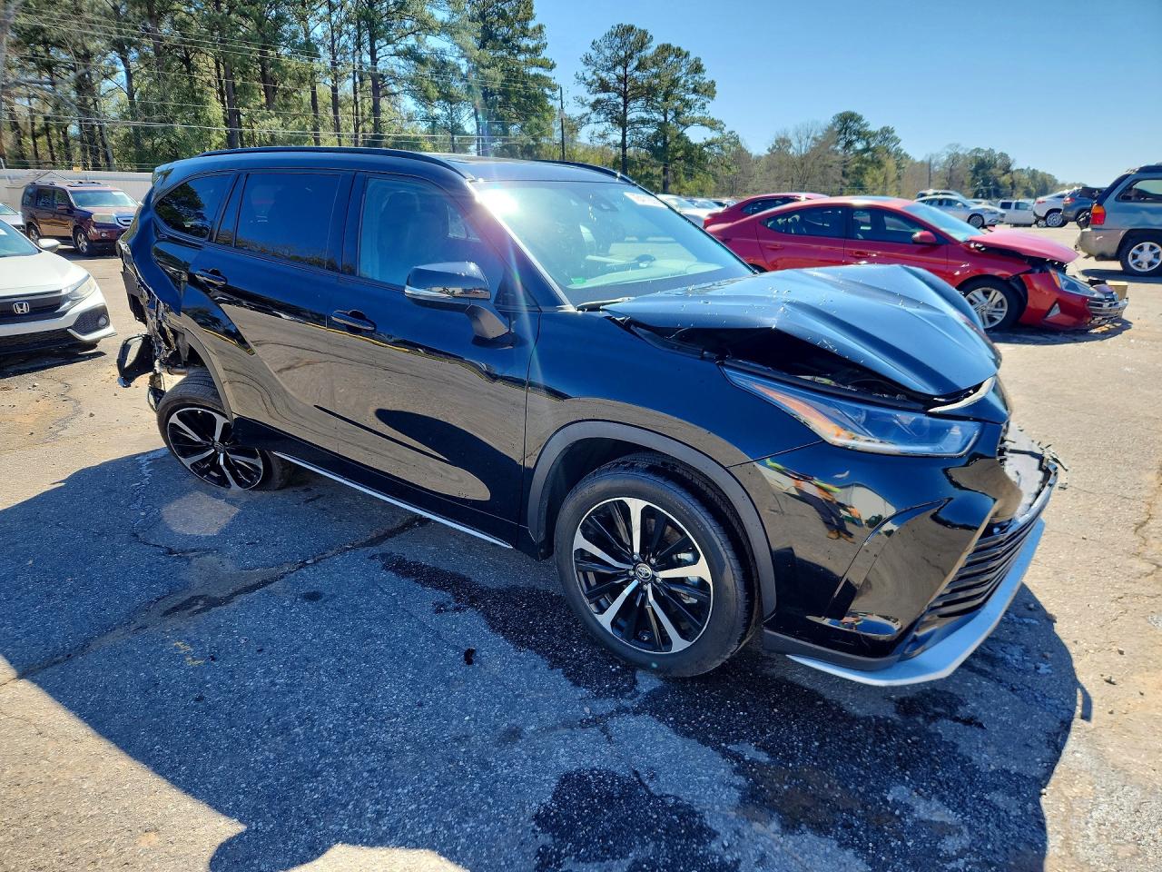 2022 TOYOTA HIGHLANDER XSE photo 4