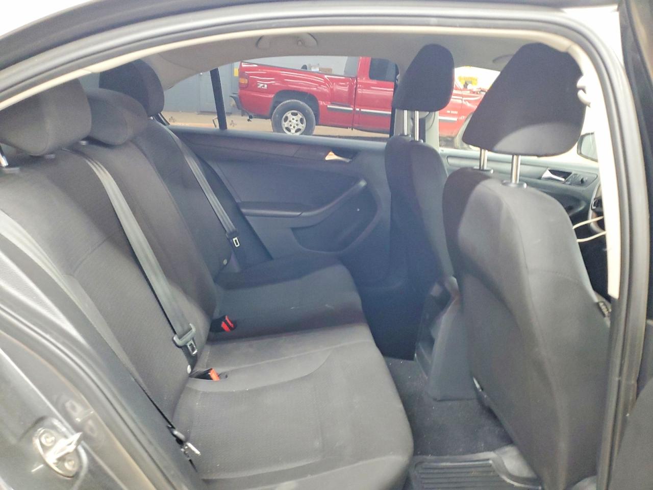 2016 VOLKSWAGEN JETTA S photo 19