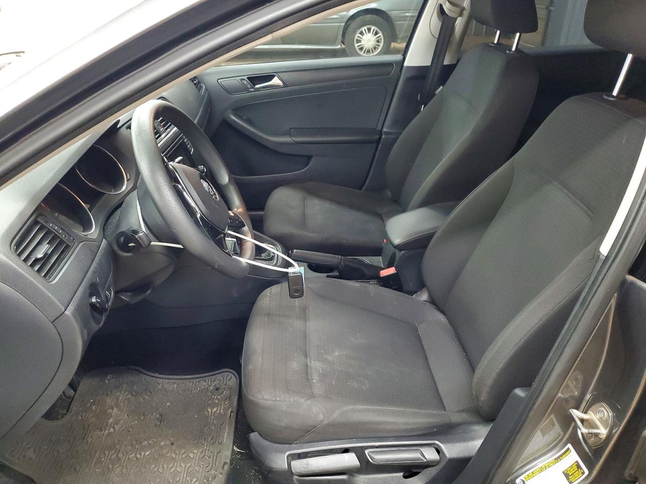 2016 VOLKSWAGEN JETTA S photo 13