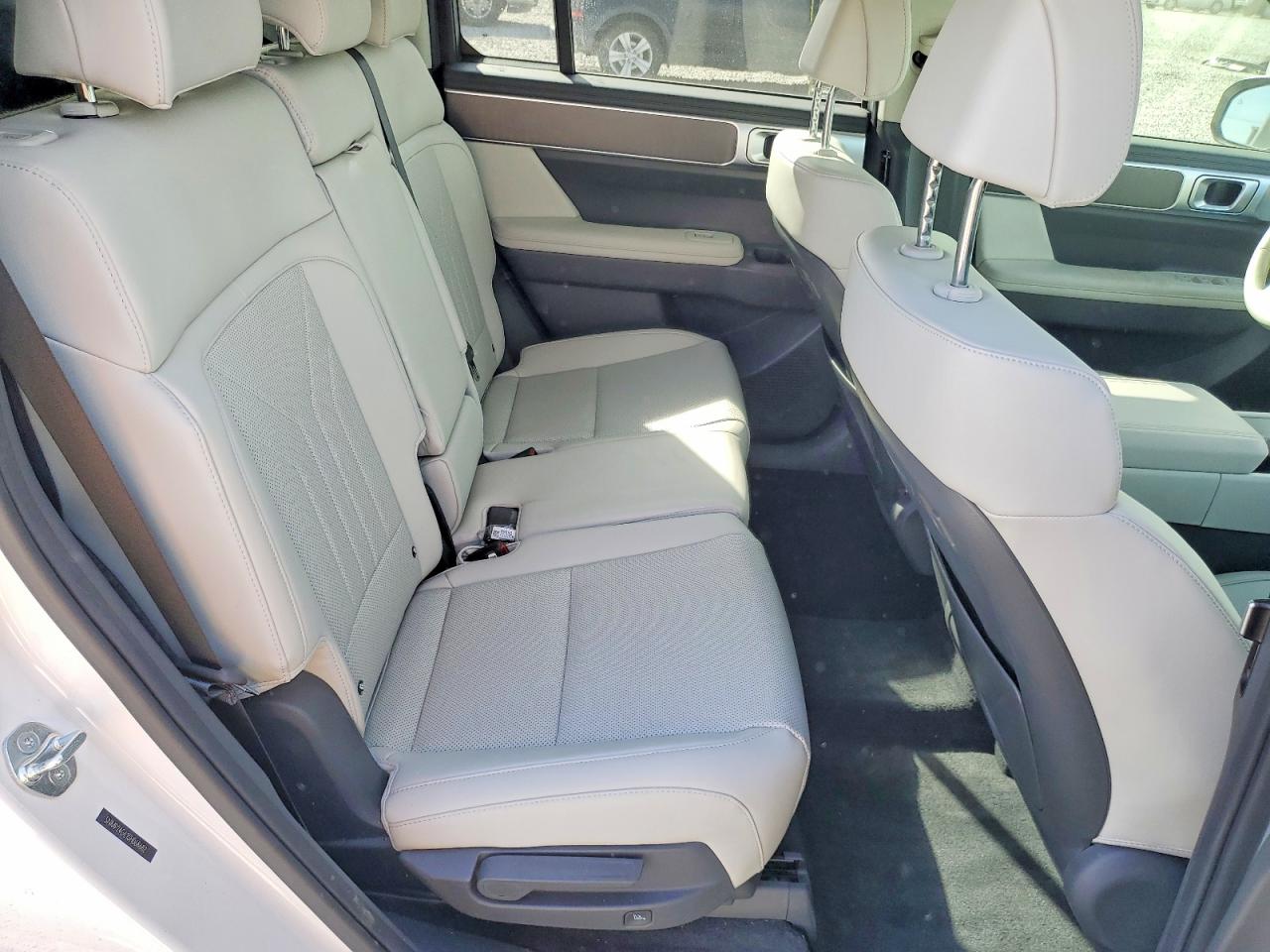 2025 HYUNDAI SANTA FE SEL photo 31