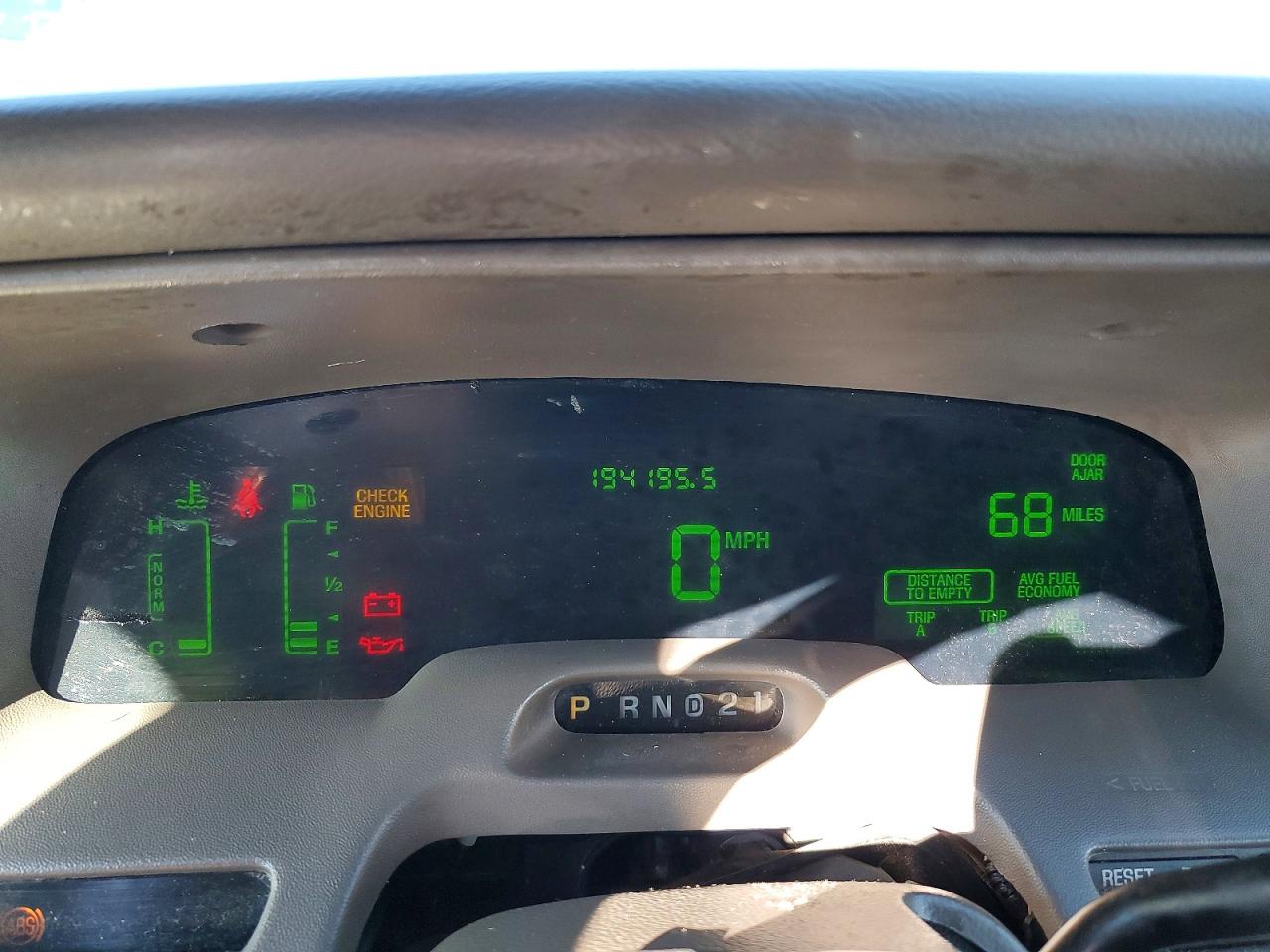 2004 MERCURY GRAND MARQUIS LS photo 25