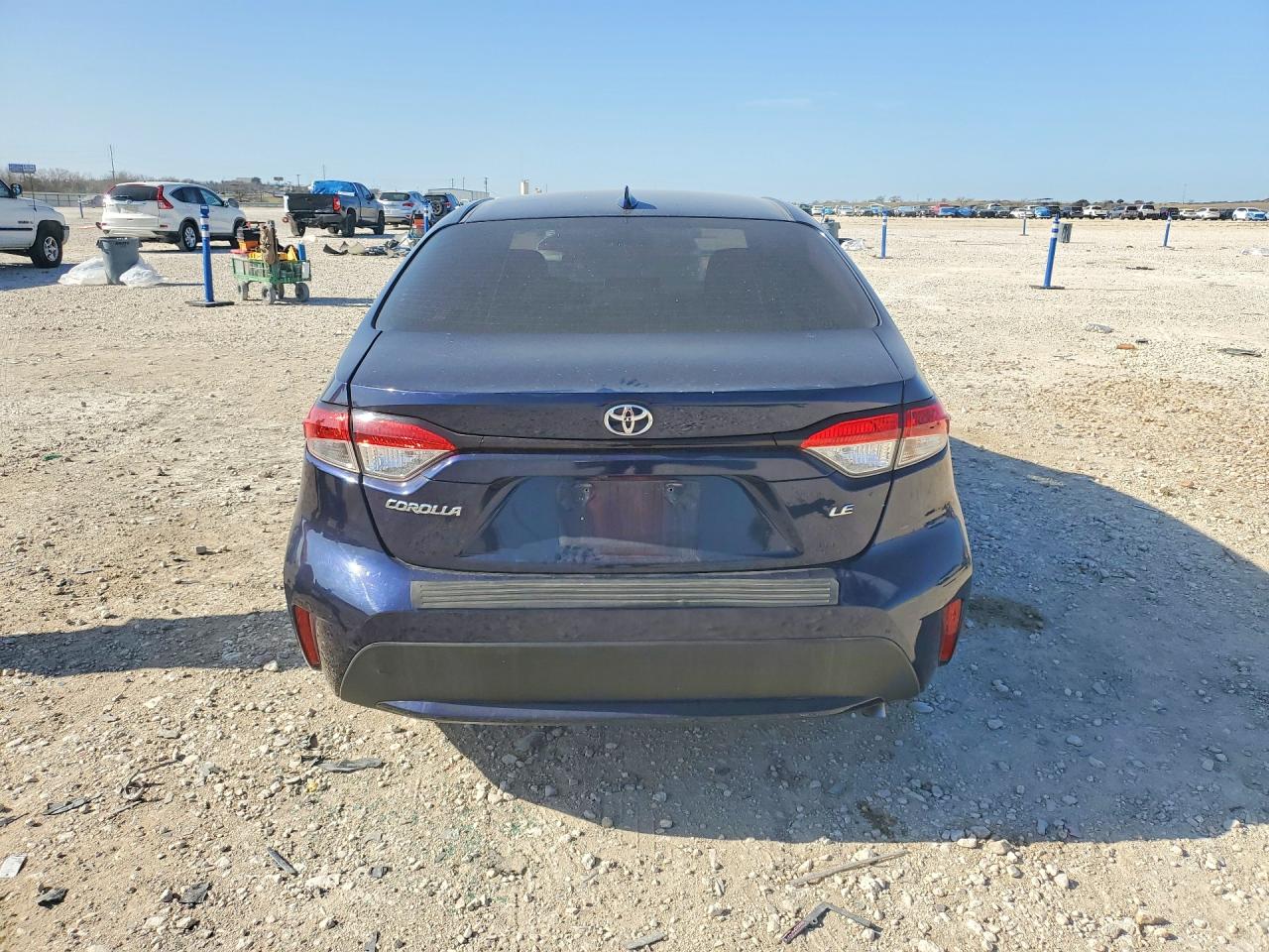 2020 TOYOTA COROLLA LE photo 11