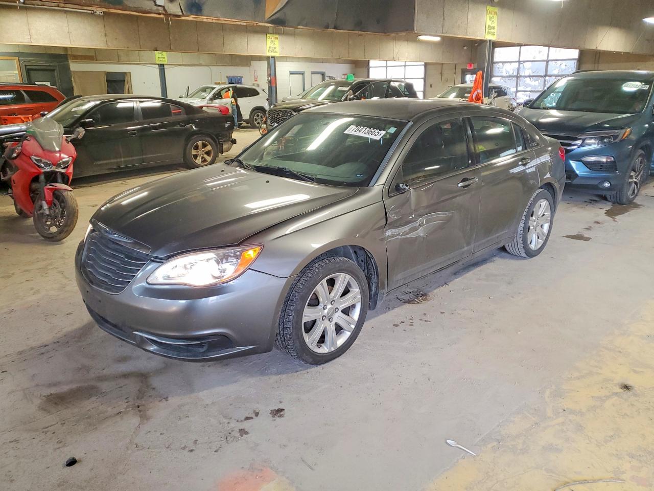 2013 CHRYSLER 200