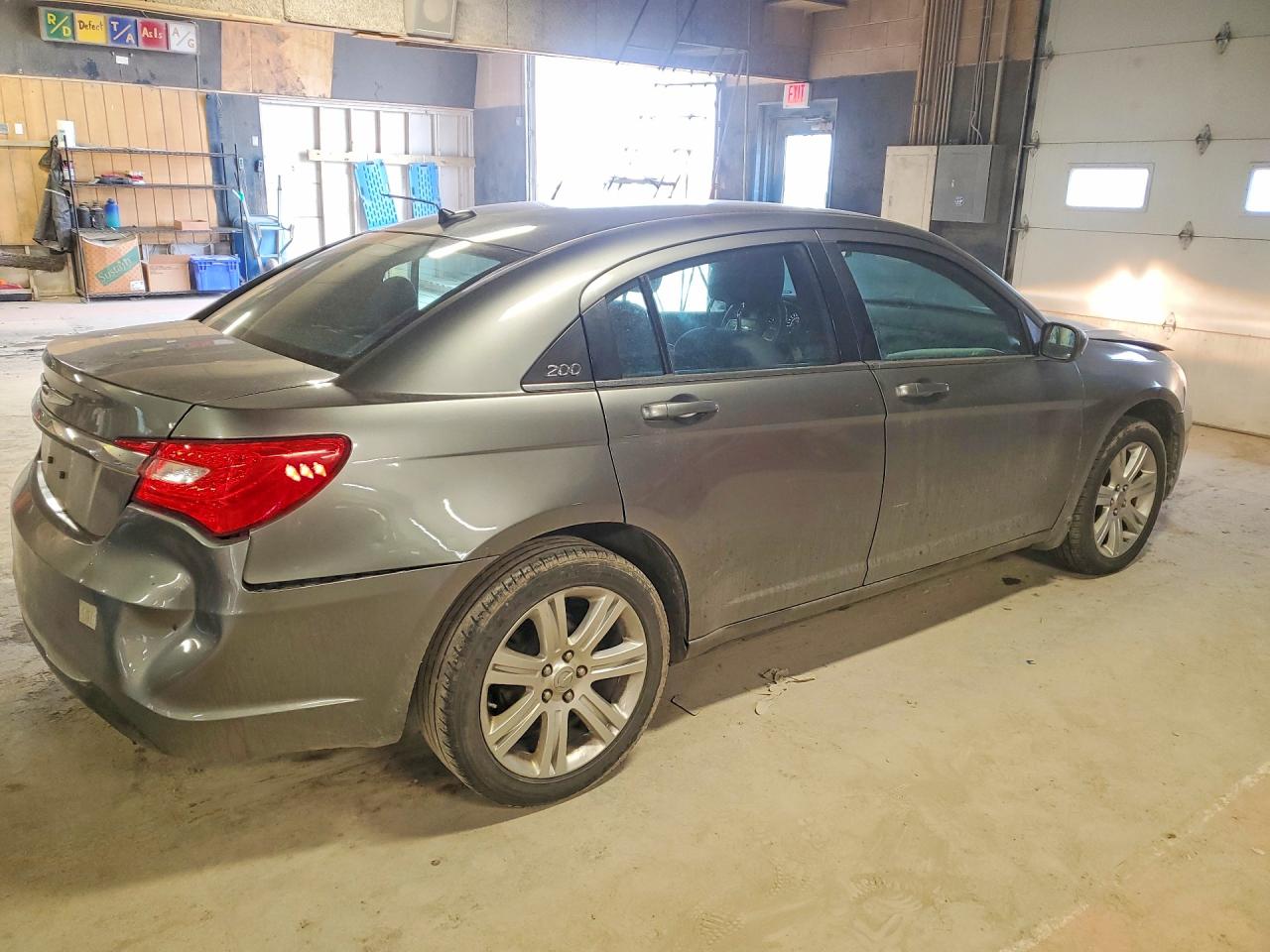 2013 CHRYSLER 200 TOURING photo 3