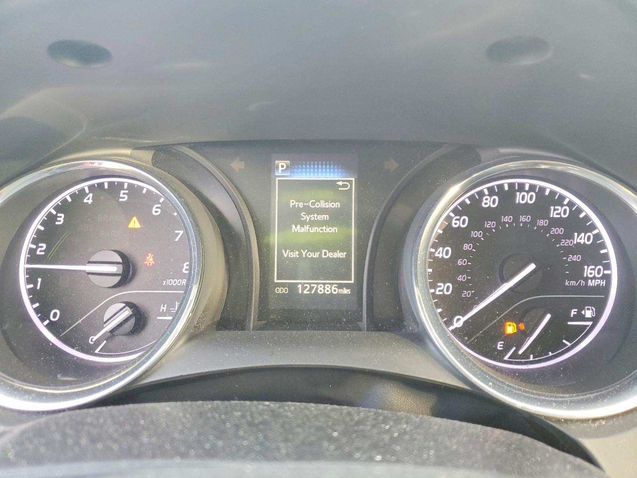 2019 TOYOTA CAMRY SE photo 25