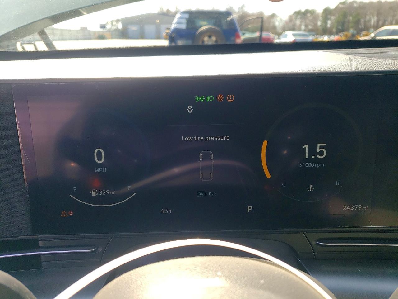 2024 HYUNDAI KONA SEL photo 9