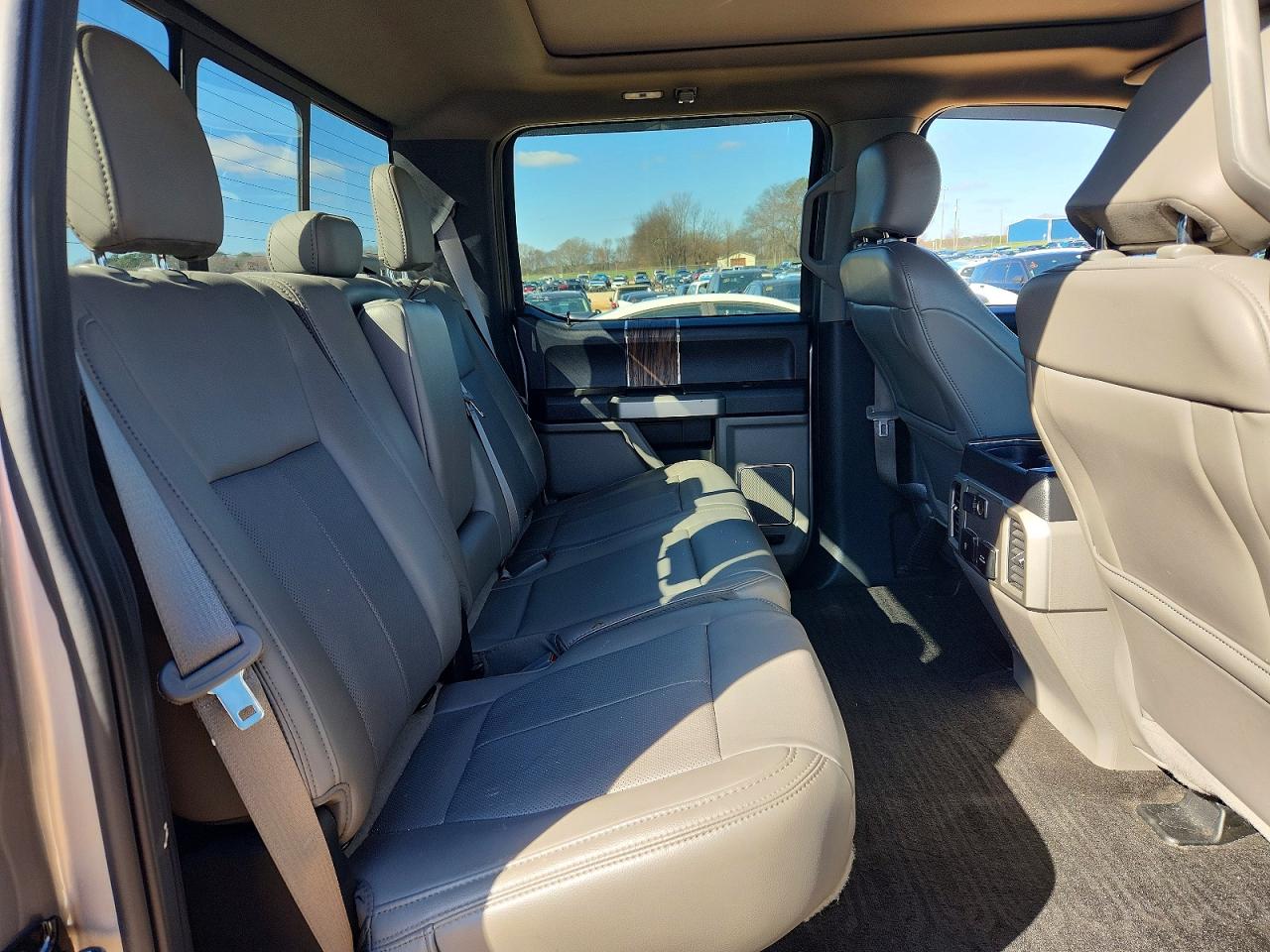 2020 FORD F150 SUPERCREW photo 28