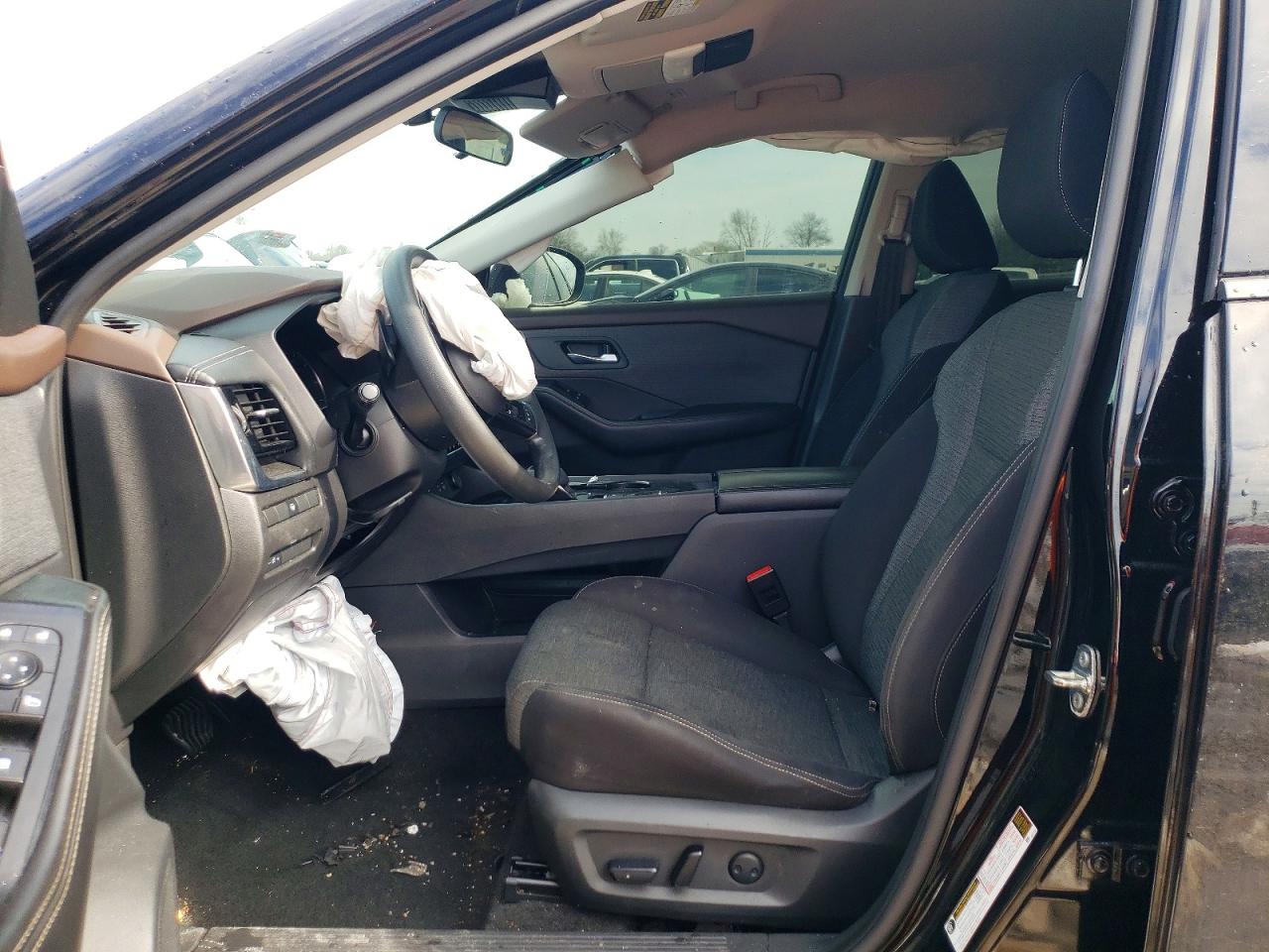 2021 NISSAN ROGUE SV photo 13