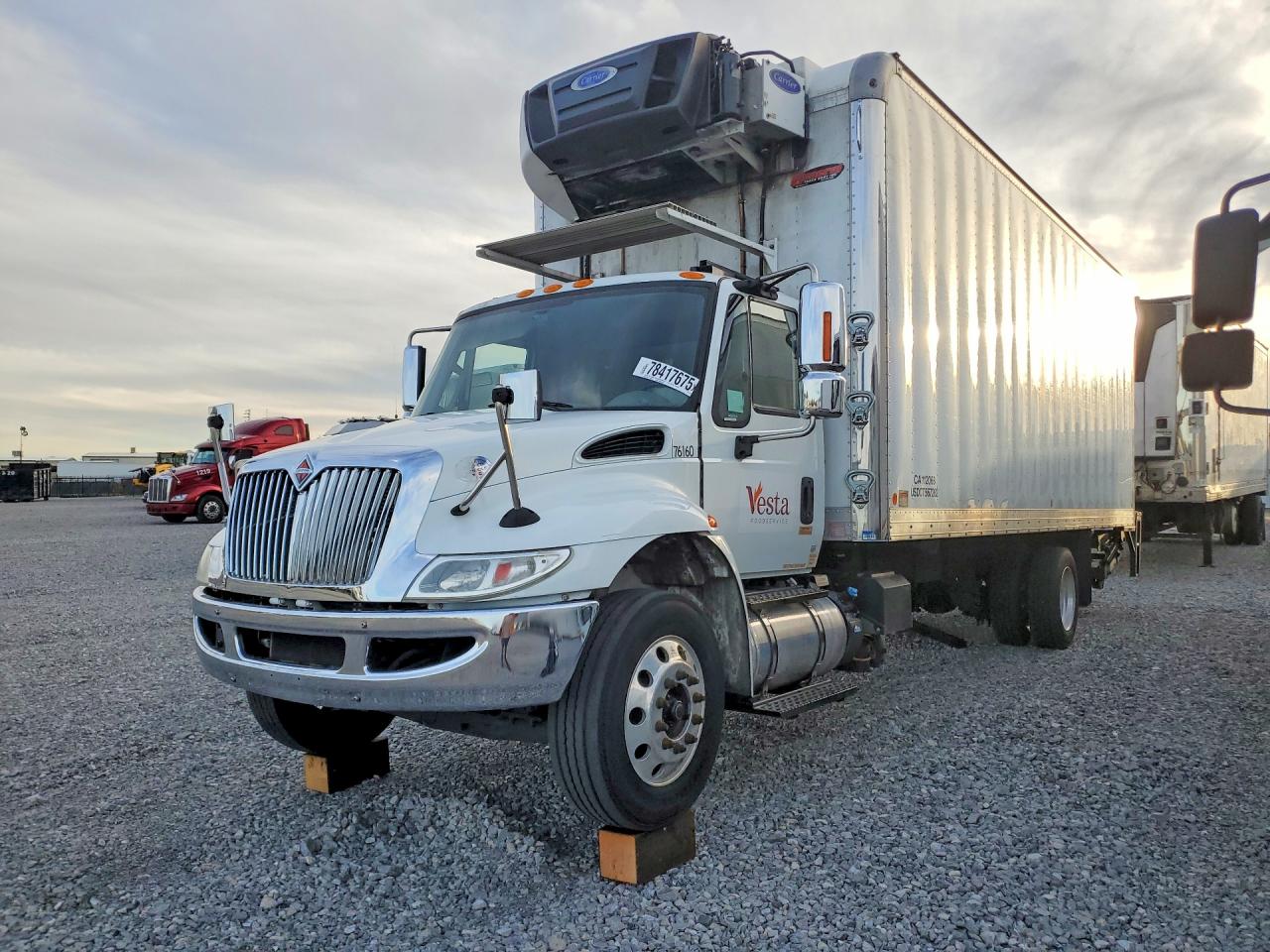 2019 INTERNATIONAL 4000