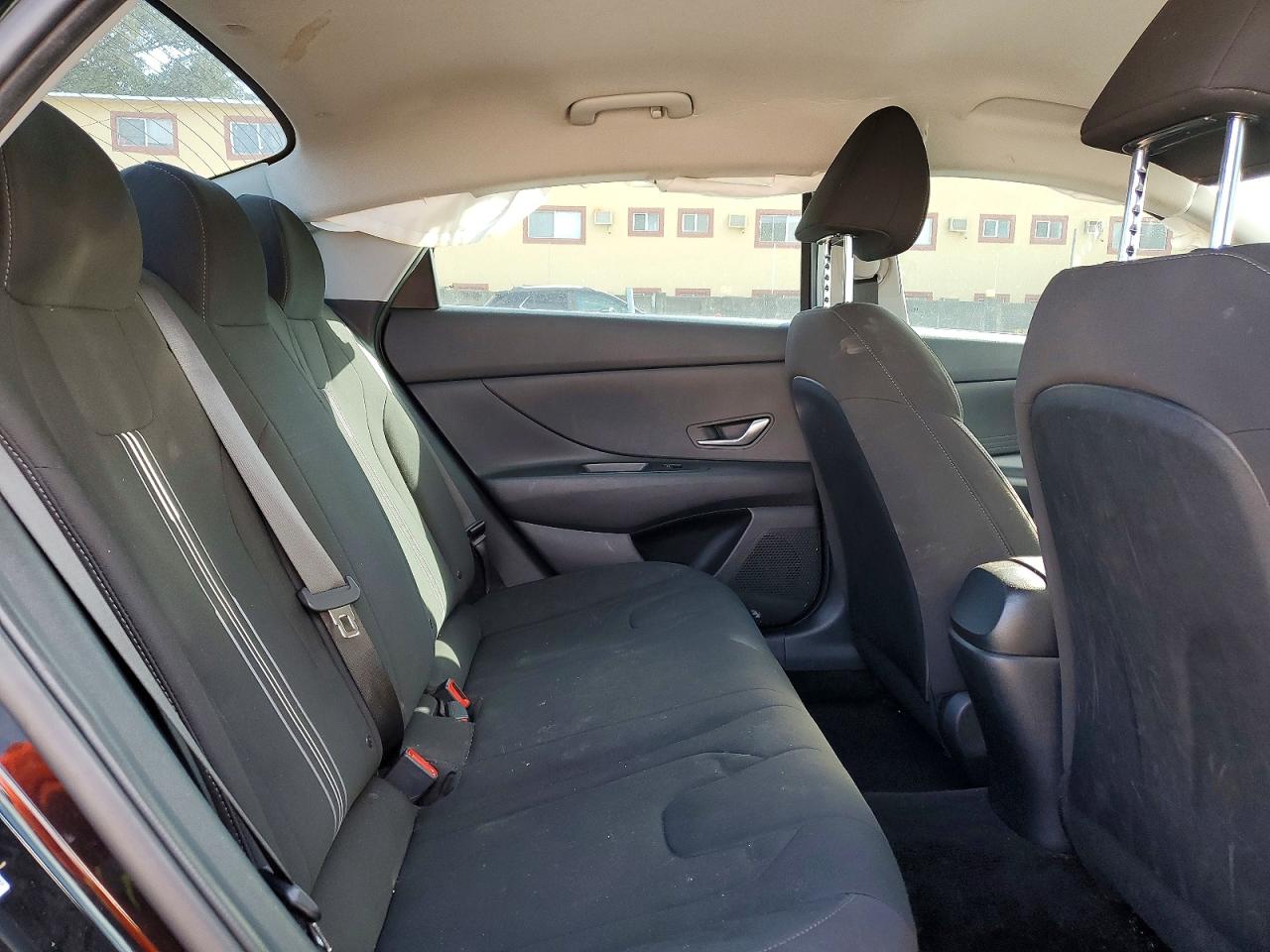 2023 HYUNDAI ELANTRA SEL photo 28