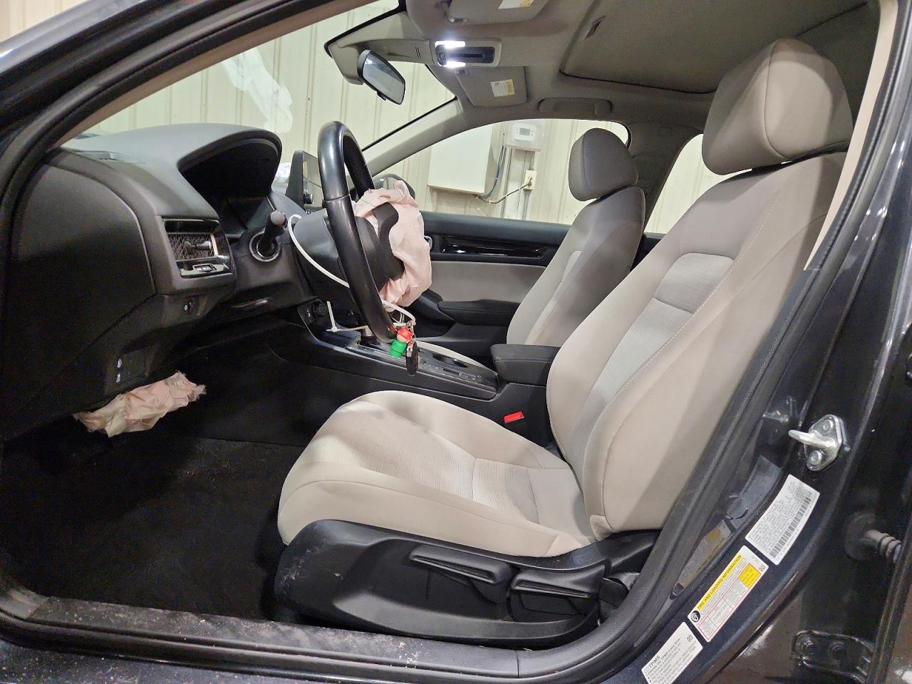 2024 HONDA CIVIC EX photo 19