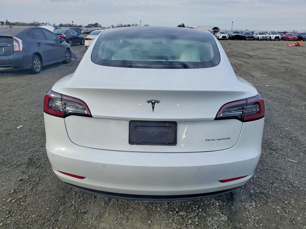 2021 TESLA MODEL 3 photo 6
