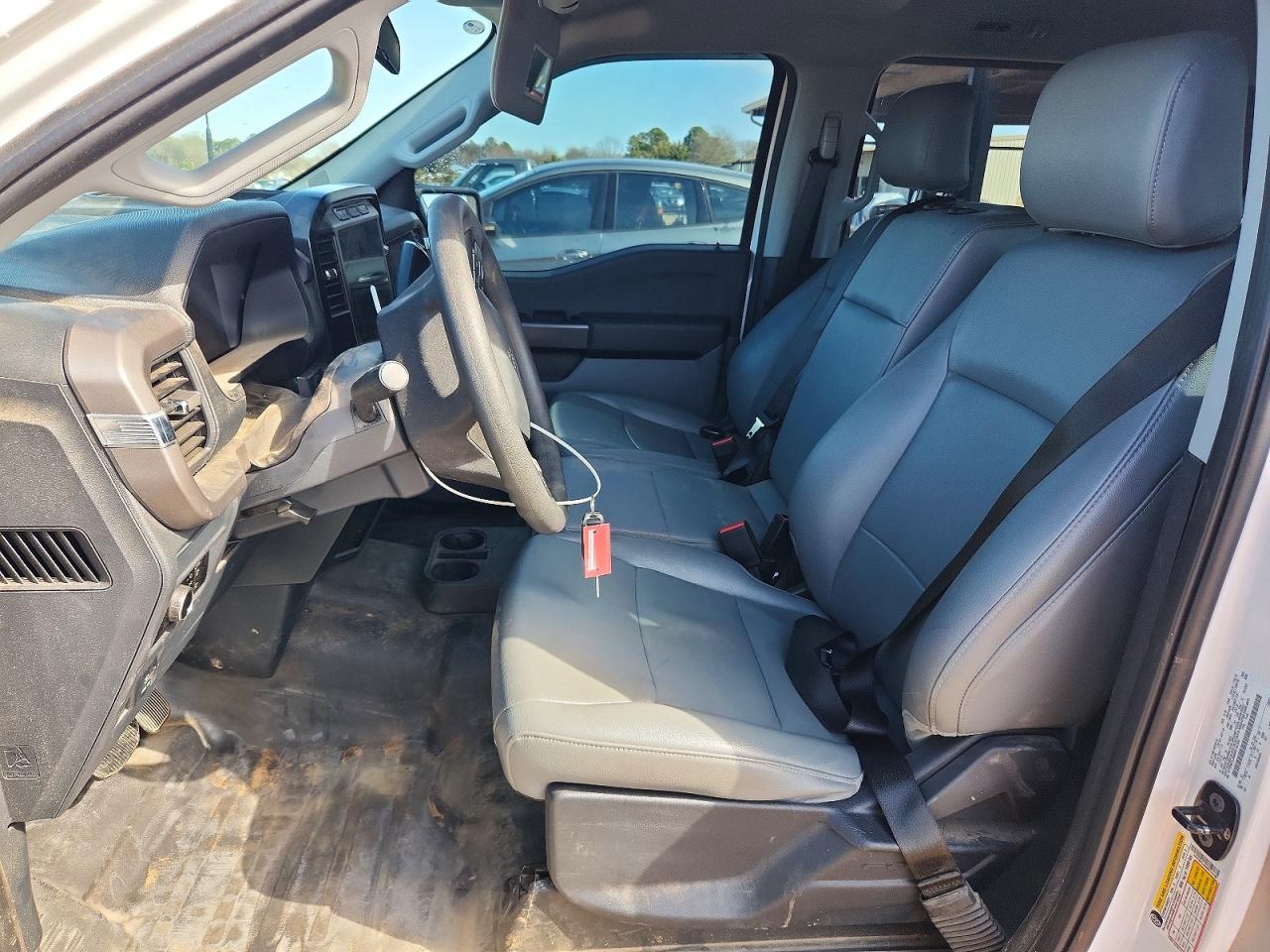 2024 FORD F150 XL photo 7
