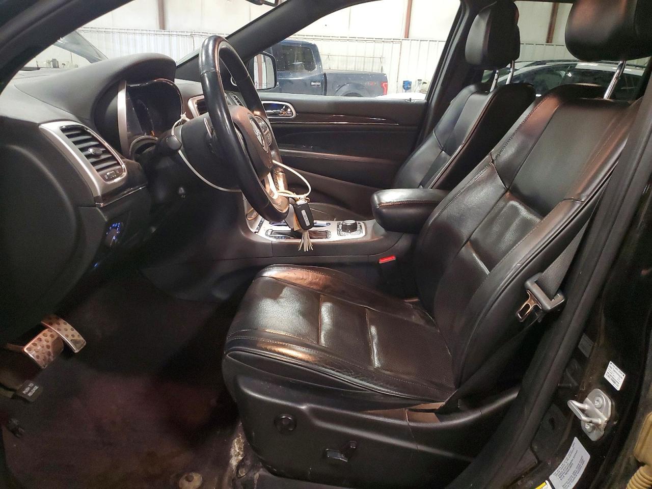 2016 JEEP GRAND CHEROKEE OVERLAND photo 19
