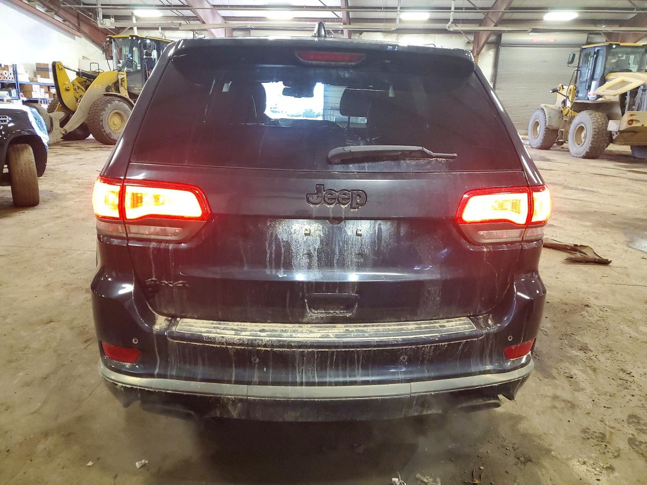 2016 JEEP GRAND CHEROKEE OVERLAND photo 16