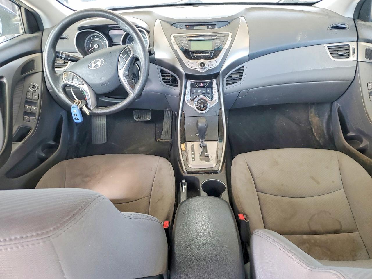 2013 HYUNDAI ELANTRA GLS photo 8