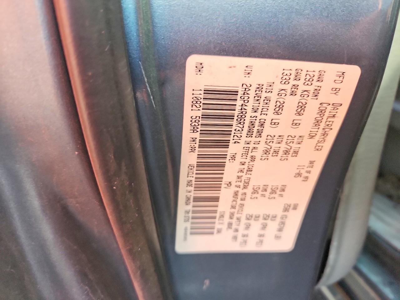 2006 CHRYSLER TOWN & COUNTRY LX photo 37