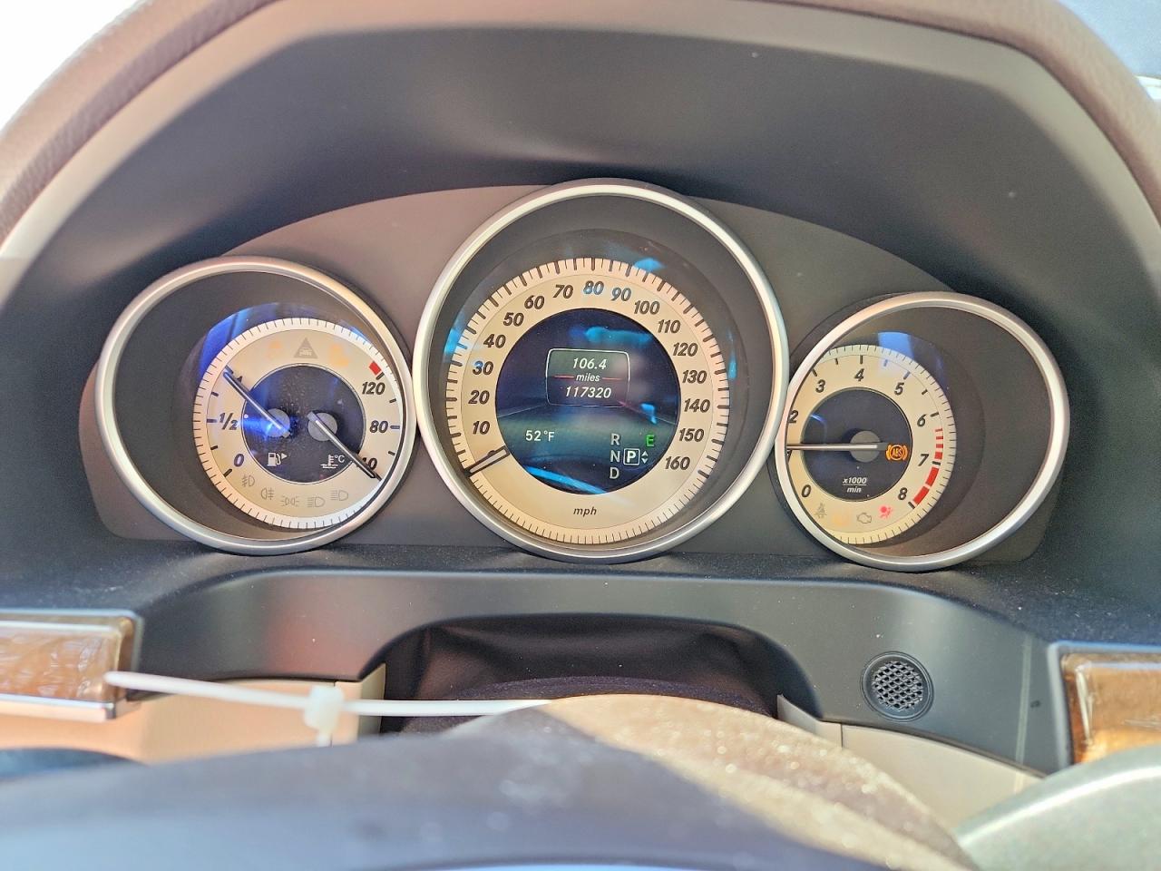 2016 MERCEDES-BENZ E 350 photo 9