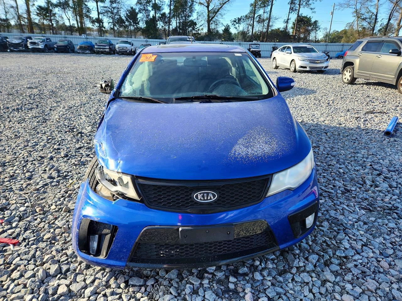 2010 KIA FORTE SX photo 9