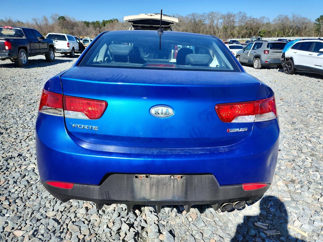 2010 KIA FORTE SX photo 11