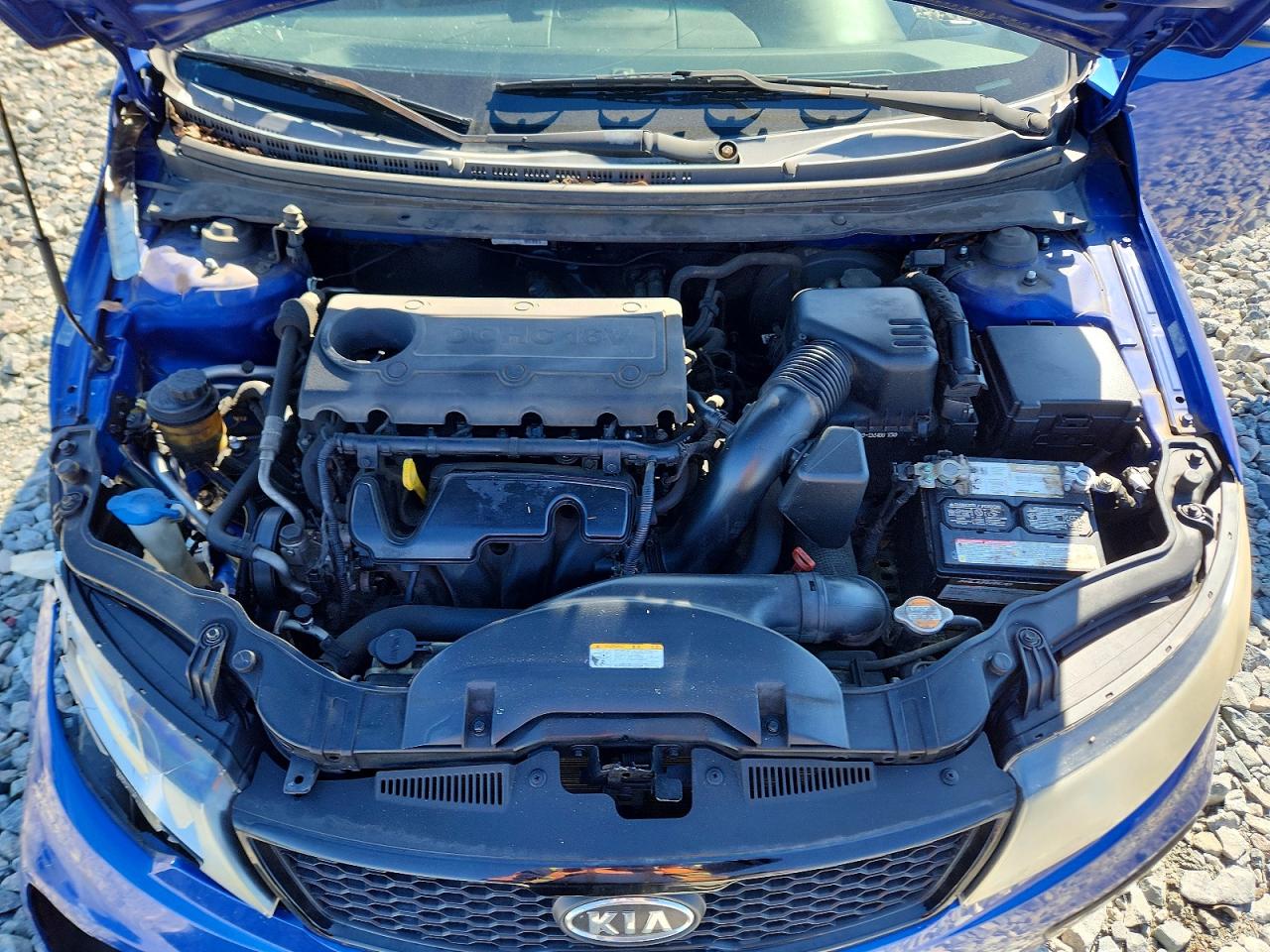 2010 KIA FORTE SX photo 21