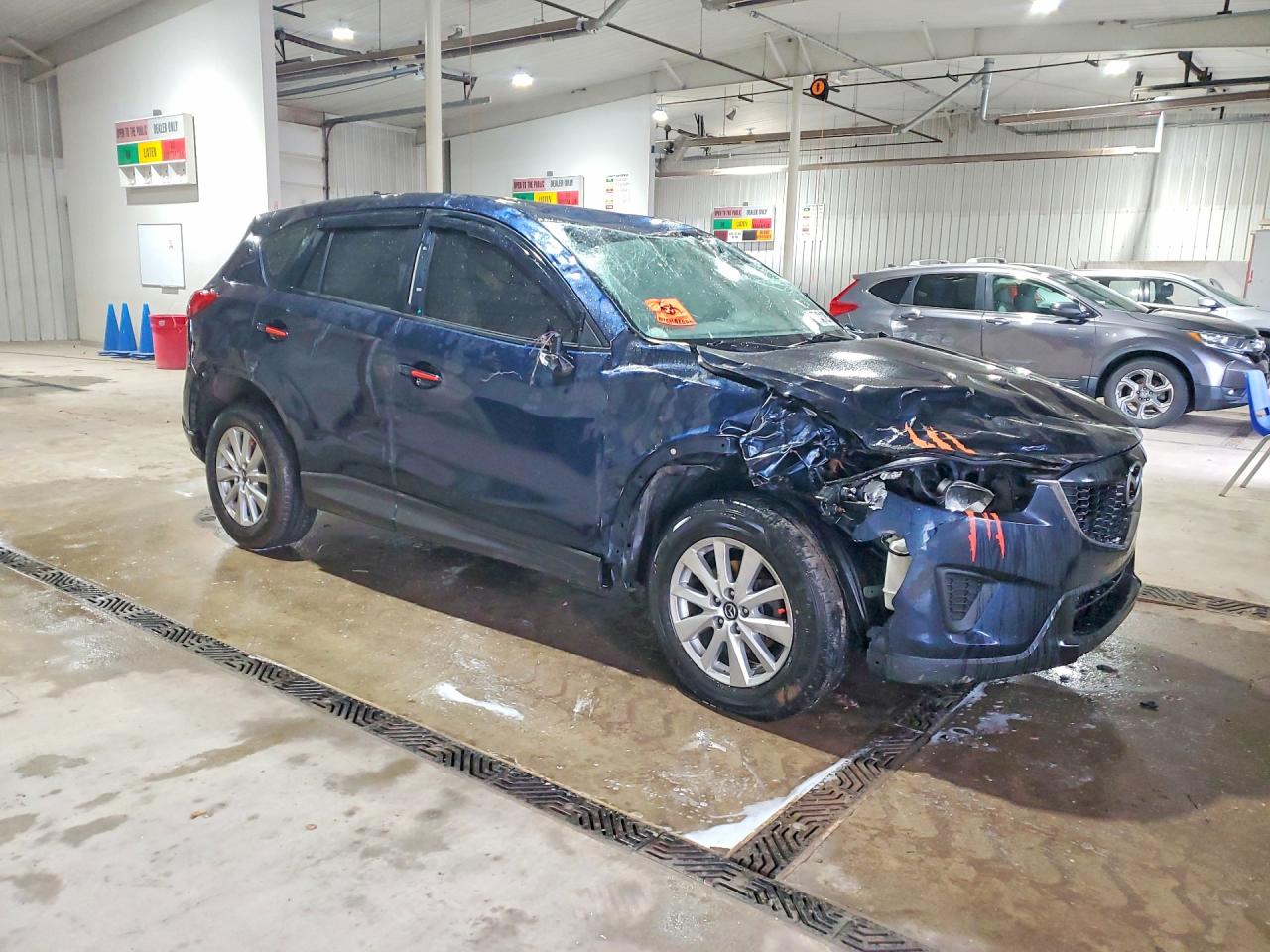 2015 MAZDA CX-5 SPORT photo 4