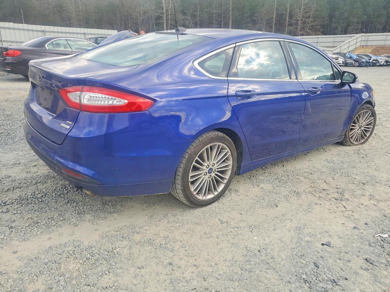 2015 FORD FUSION SE photo 5