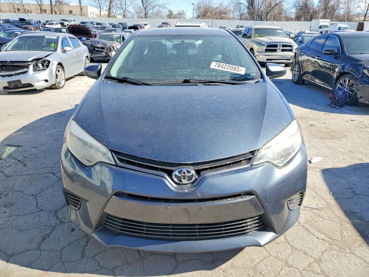 2015 TOYOTA COROLLA photo 5