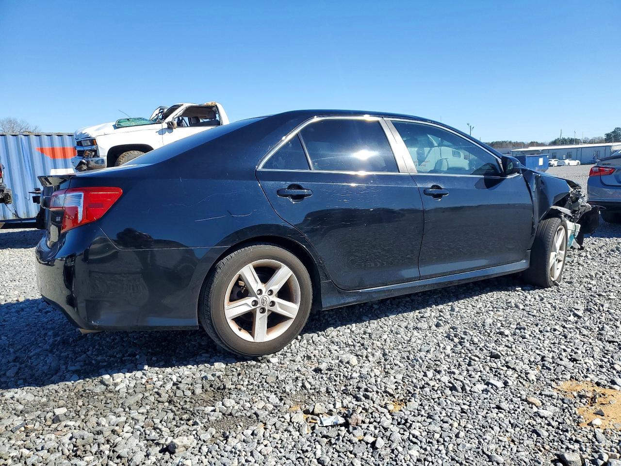 2012 TOYOTA CAMRY BASE photo 5