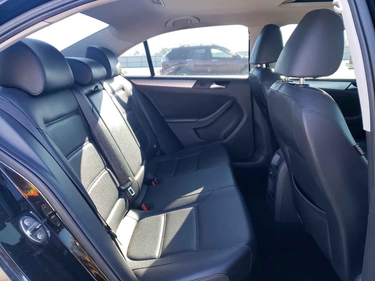 2014 VOLKSWAGEN JETTA SE photo 19