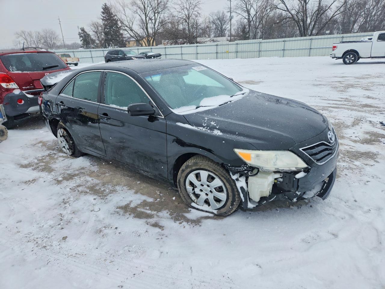 2011 TOYOTA CAMRY photo 4