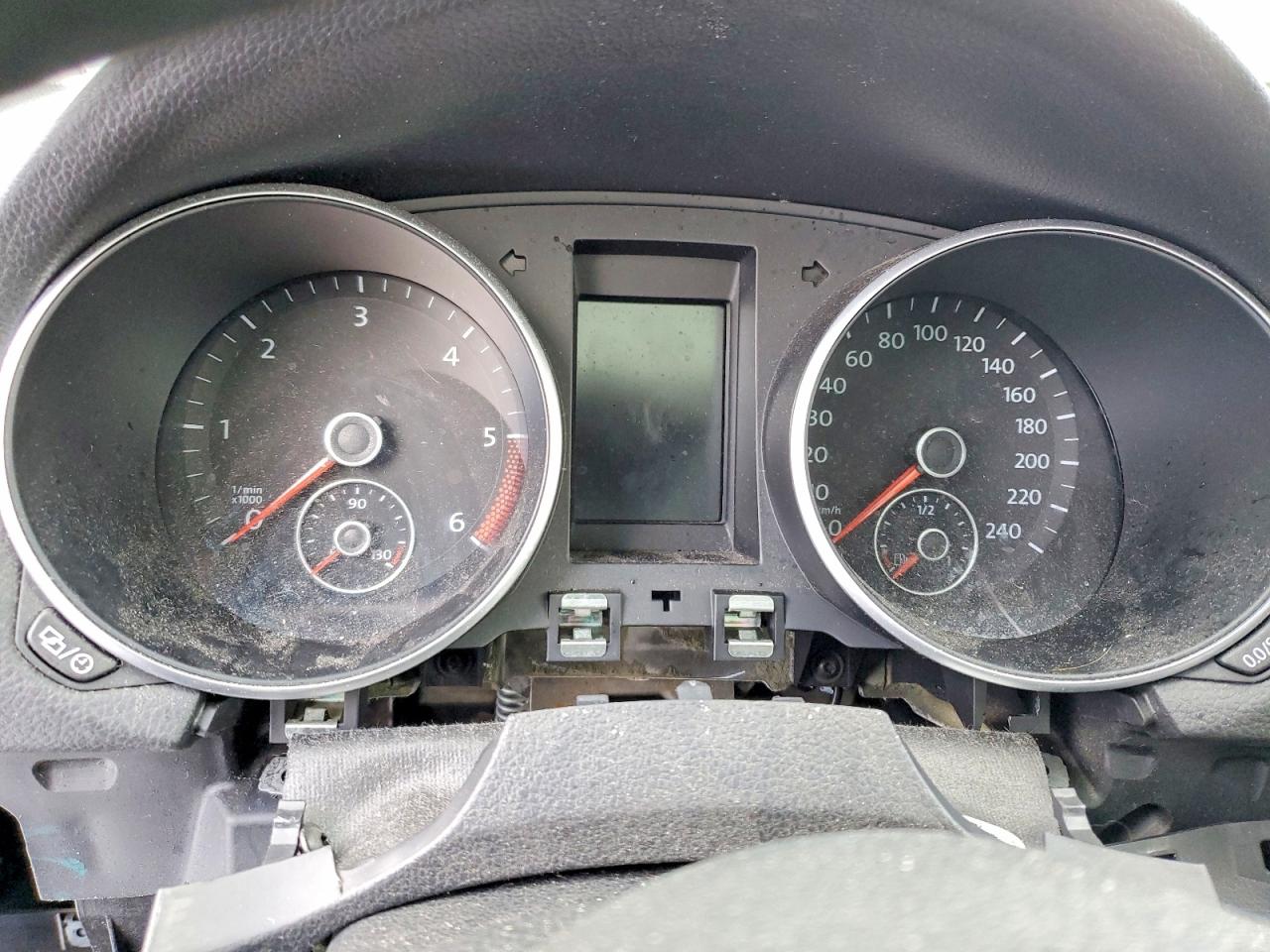 2014 VOLKSWAGEN JETTA TDI photo 25