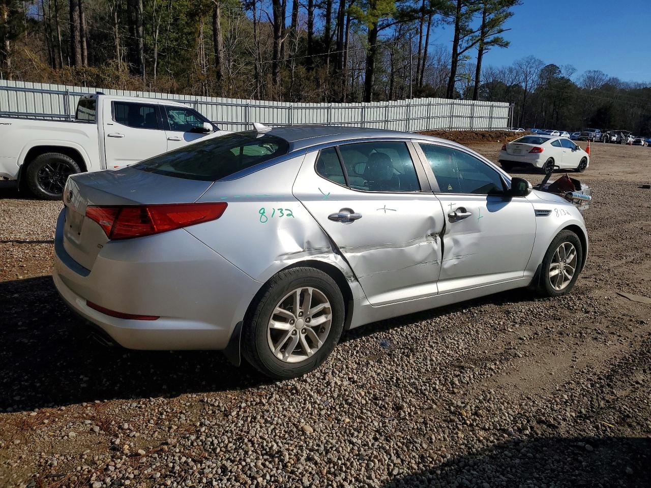 2013 KIA OPTIMA LX photo 3