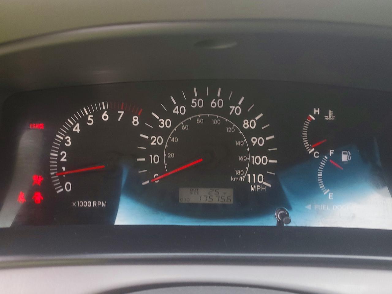 2006 TOYOTA COROLLA CE photo 9