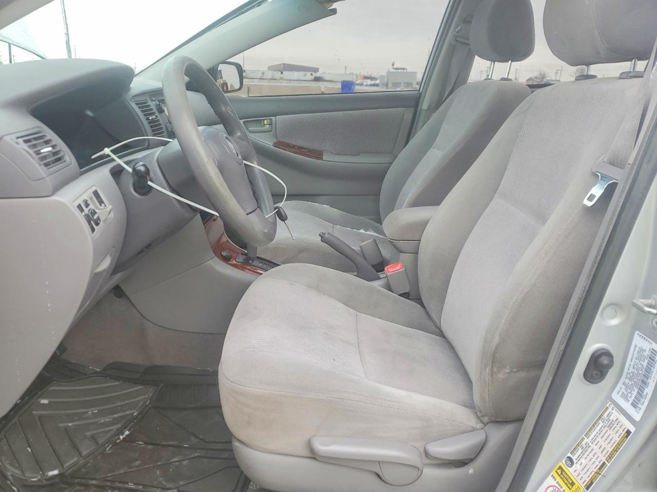 2006 TOYOTA COROLLA CE photo 7