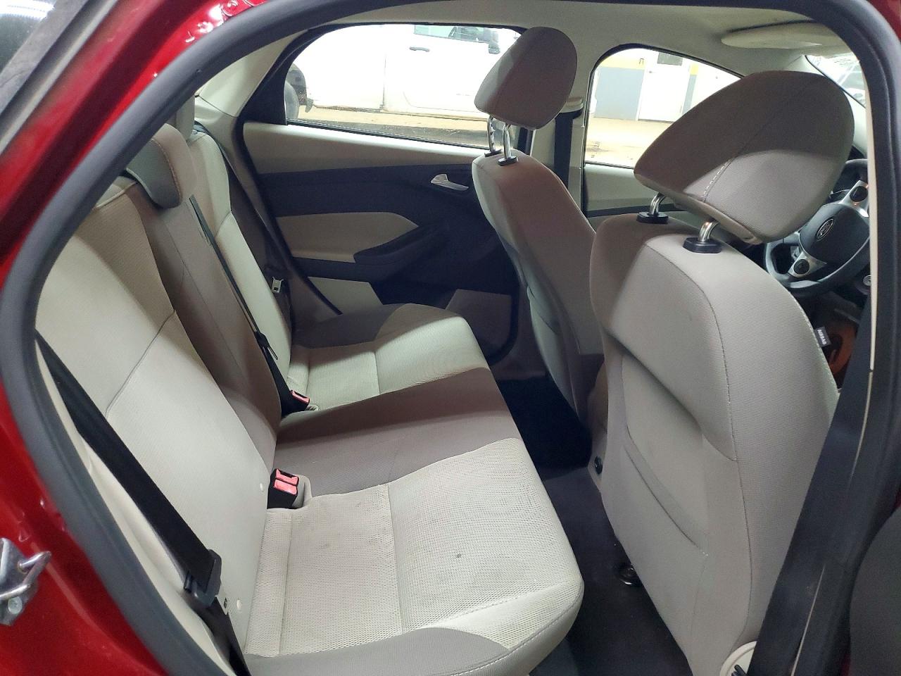 2013 FORD FOCUS SE photo 37