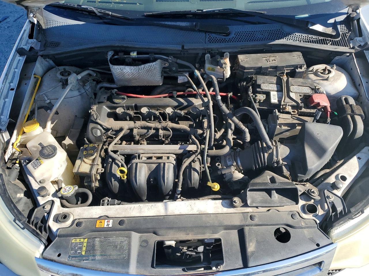 2008 FORD FOCUS SE photo 11